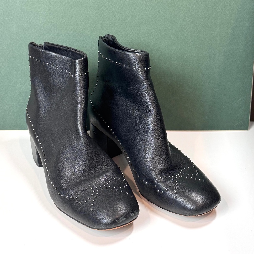 Ladies Donald Pliner Black Leather Cagne Studded Chelsea Bootie, Size 6.5